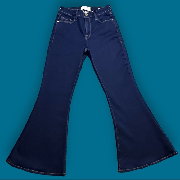 🎉HOST PICK!🎉NWT FRAME Le Bell Cropped Flare Jeans in Deep Indigo Blue. Size 26 - Picture 2 of 13